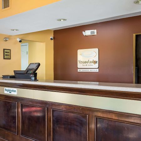 Econo Lodge Inn & Suites I-65 Brooks Exterior foto